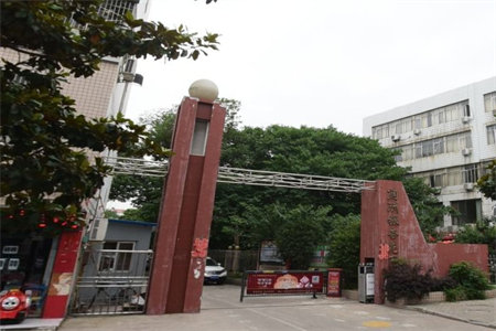 冰箱摆放位置注意事项